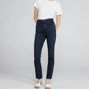 NWT - J Brand High Rise Slim Straight Denim Jeans - Size 29 / Size 8